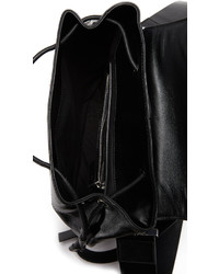 Женский черный кожаный рюкзак от Carven