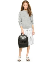 Женский черный кожаный рюкзак от DKNY