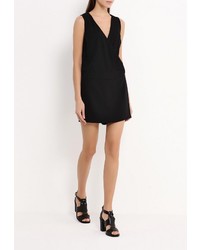 Черный комбинезон с шортами от Sisley