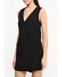 Черный комбинезон с шортами от Sisley