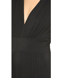 Черный комбинезон от Ella Moss