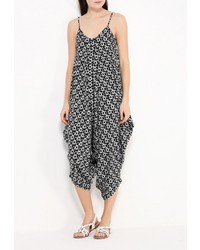 Черный комбинезон от QED London