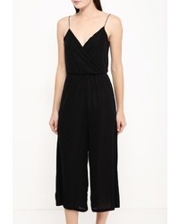 Черный комбинезон от Sweewe