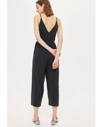 Черный комбинезон от Topshop