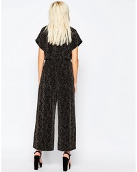 Черный комбинезон от Monki