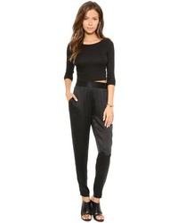 Черный короткий свитер от Lanston