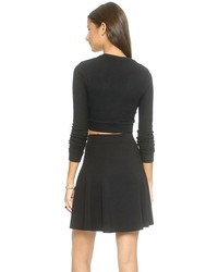 Черный короткий свитер от Three Dots