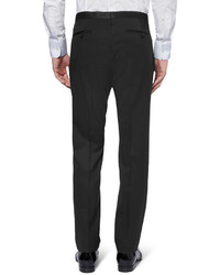 Черный костюм от Gucci