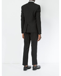 Черный костюм от Saint Laurent