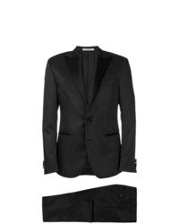 Черный костюм от Corneliani