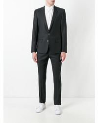 Черный костюм от Dolce & Gabbana