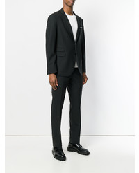 Черный костюм от Neil Barrett