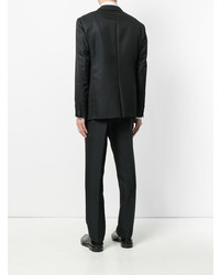 Черный костюм от Pal Zileri