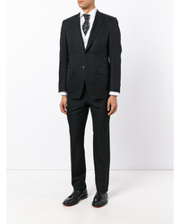 Черный костюм от Canali