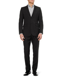 Черный костюм от Burberry