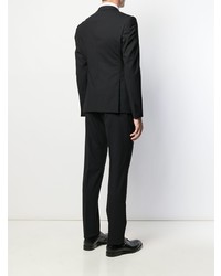 Черный костюм от Emporio Armani