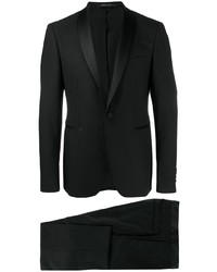 Черный костюм от Tagliatore