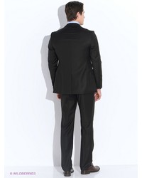Черный костюм от Troy collezione