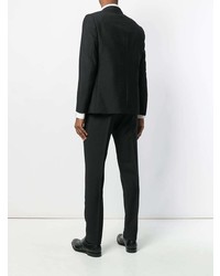 Черный костюм от Caruso