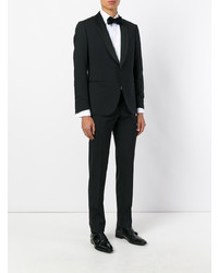 Черный костюм от Caruso