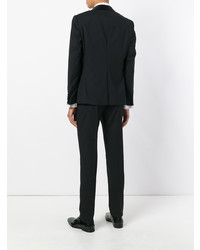 Черный костюм от Caruso