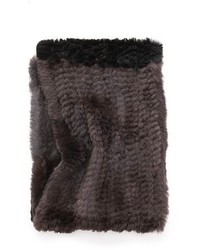Женский черный меховой шарф от Jocelyn