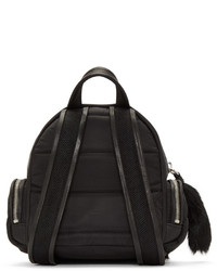 Женский черный нейлоновый рюкзак от Moncler