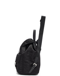 Женский черный нейлоновый рюкзак от Prada