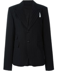 Женский черный пиджак в вертикальную полоску