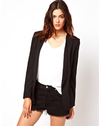 Женский черный пиджак от Minimum
