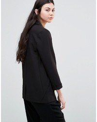 Женский черный пиджак от Minimum