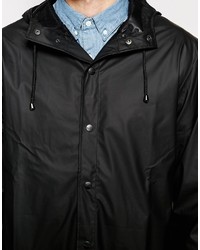 Мужской черный плащ от Rains