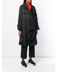 Женский черный плащ от Prada