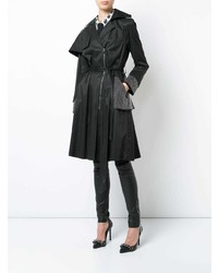 Женский черный плащ от Thomas Wylde