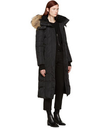 Женский черный пуховик от Mackage