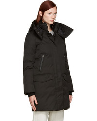 Женский черный пуховик от Mackage