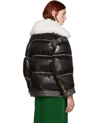 Женский черный пуховик от Burberry