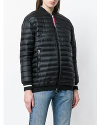 Женский черный пуховик от Moncler