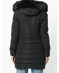 Женский черный пуховик от Peuterey