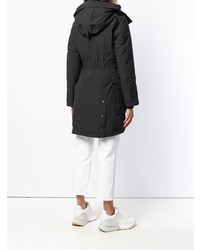 Женский черный пуховик от Canada Goose