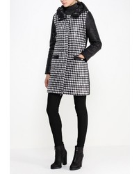 Женский черный пуховик от Indiano Natural