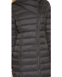 Женский черный пуховик от Soia & Kyo