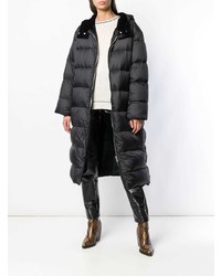 Женский черный пуховик от Yves Salomon