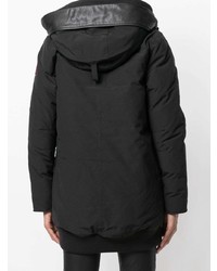 Женский черный пуховик от Canada Goose