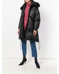 Женский черный пуховик от Sacai