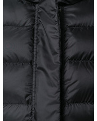 Женский черный пуховик от Peuterey