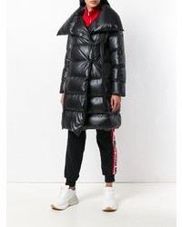 Женский черный пуховик от Bacon