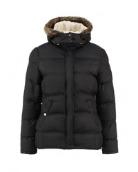 Женский черный пуховик от QED London