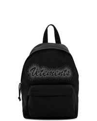 Женский черный рюкзак из плотной ткани с принтом от Vetements