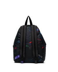 Мужской черный рюкзак с вышивкой от Eastpak